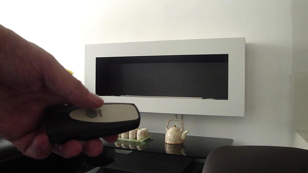 Remote controlled ethanol fireplace