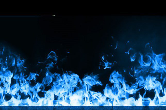 Flammes de couleur bleue insert à vapeur d'eau