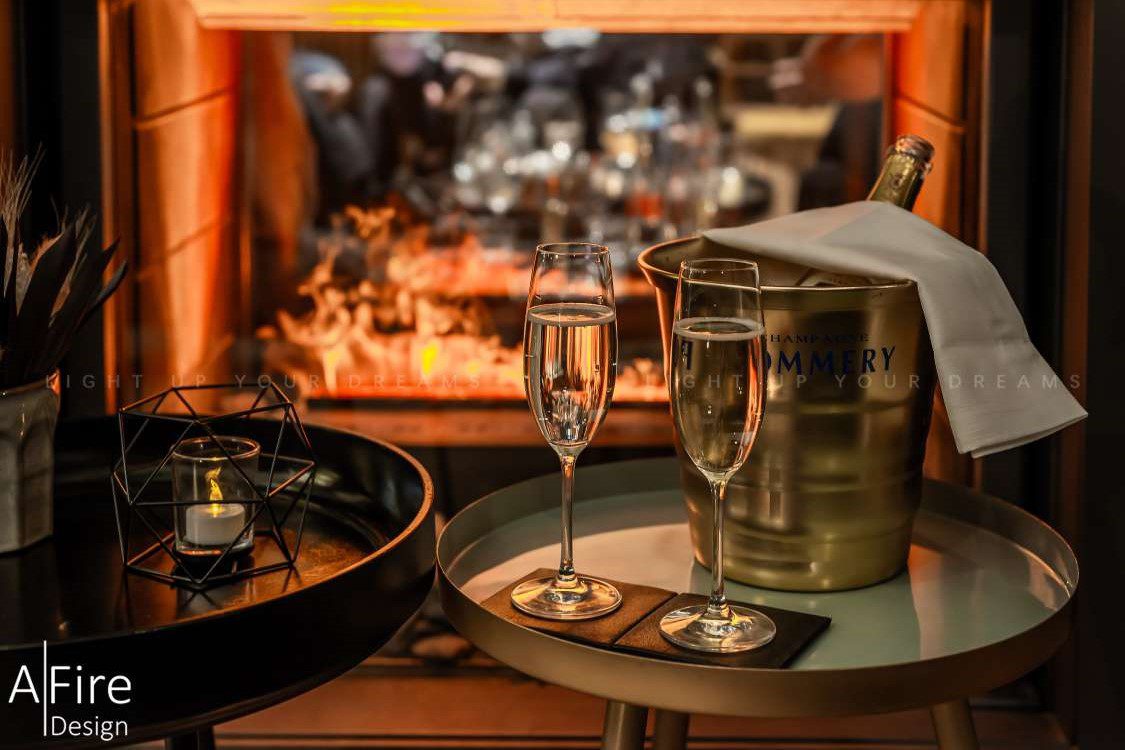 decorative-fireplace-hotel Decorative fireplace for hotel