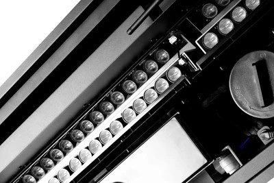 maintenance-electric-water-vapor-fireplace-insert Maintenance of electric water vapor fireplace insert